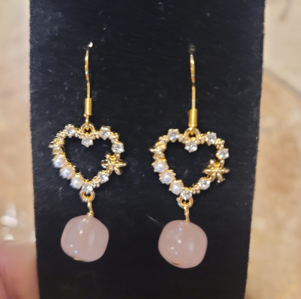 rose quartz  with heart earrings